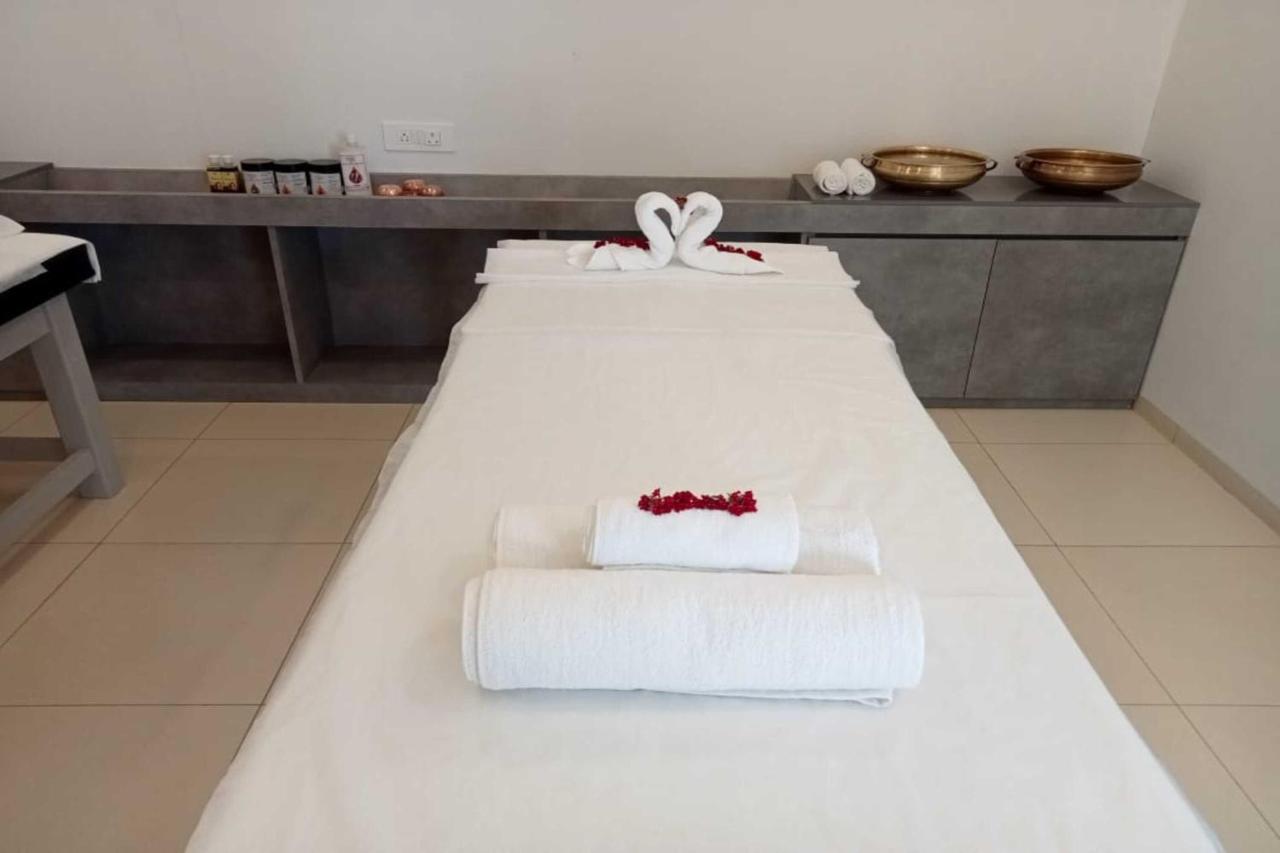 White Feather Resort Kauncha Silvassa Eksteriør billede